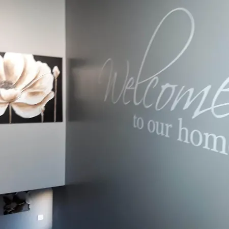 No 7 Boutique * Ulverston